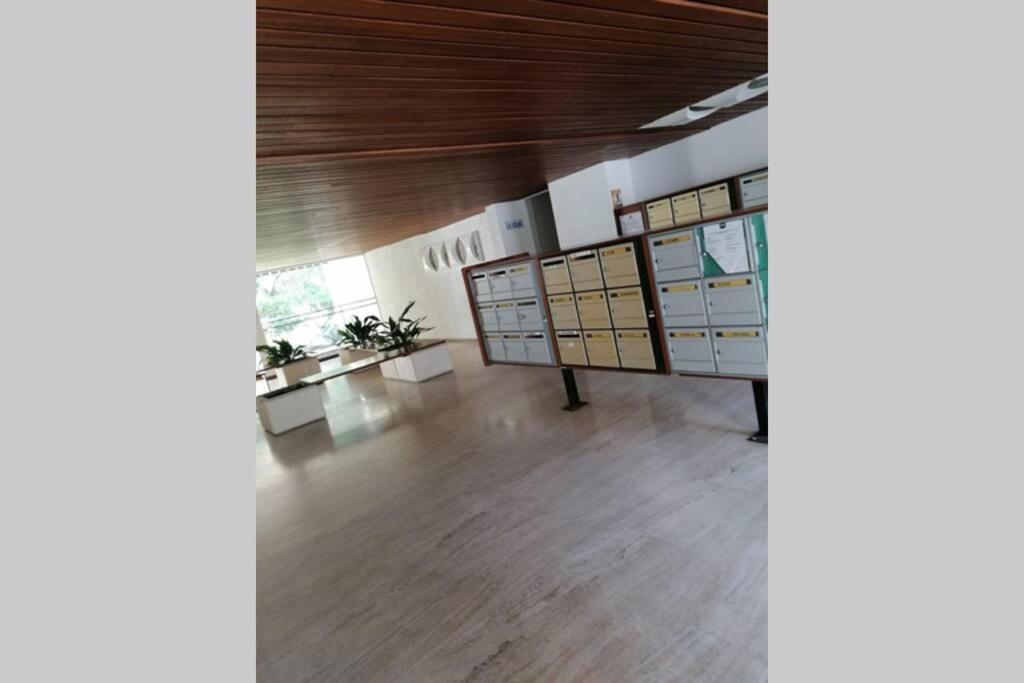 Apartamento agréable studio avec terrasse à150m de la plage Saint-Georges-de-Didonne Exterior foto